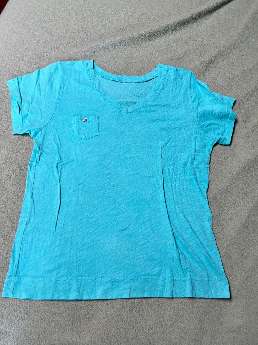 Fresh Produce Vneck Tee - see description
